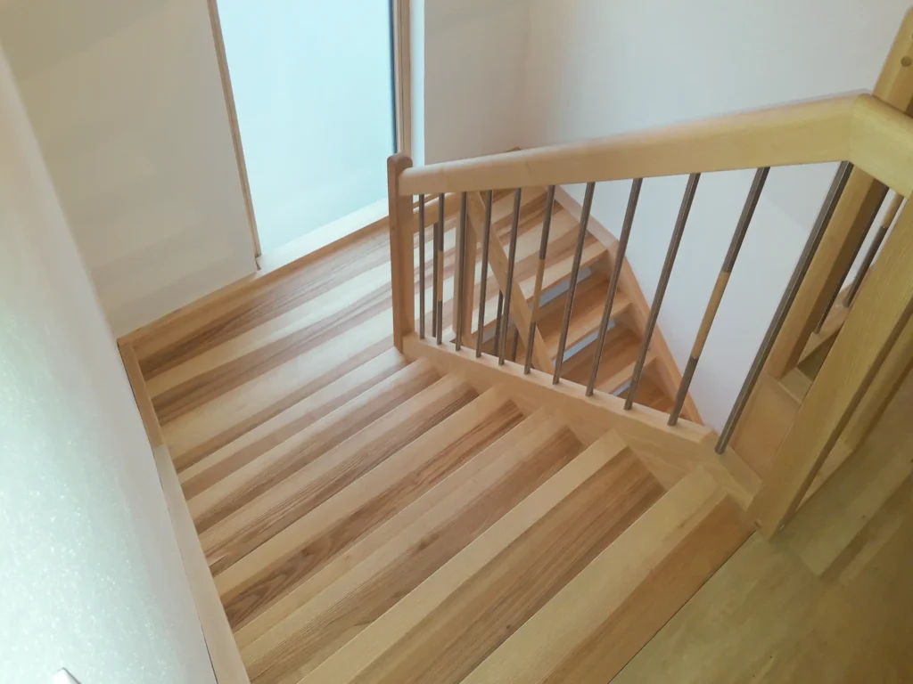 Eingestemmte Treppe, Kernesche