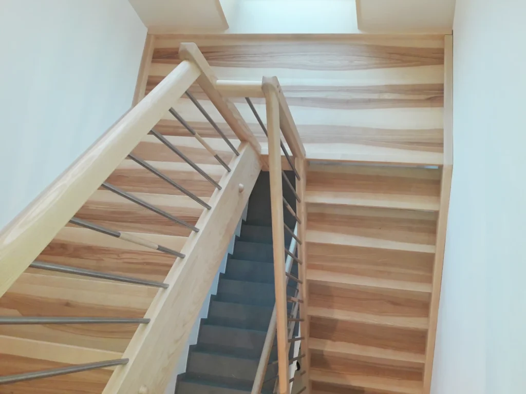 Eingestemmte Treppe, Kernesche